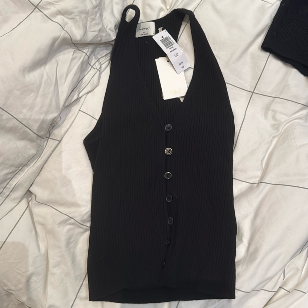 Aritizia (Wilfred) black race back ribbed tank NWT